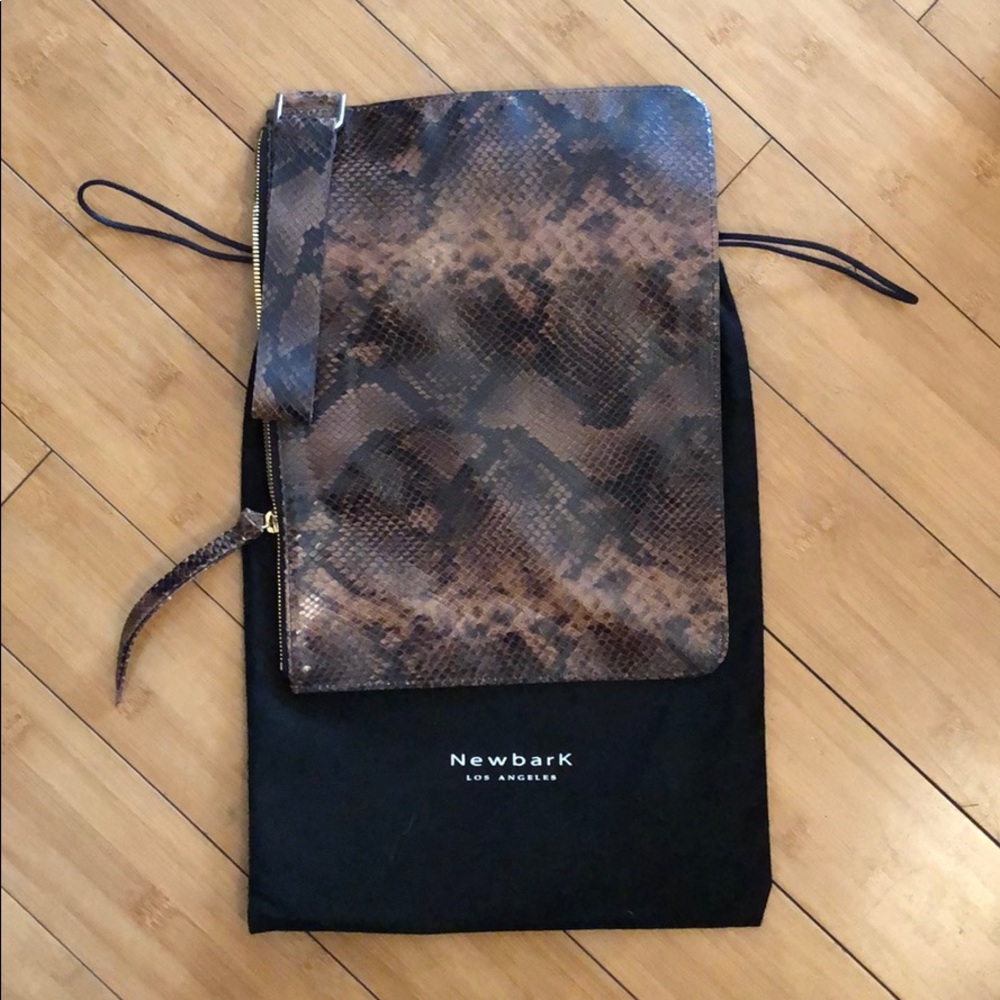 Newbark large crocodile clutch